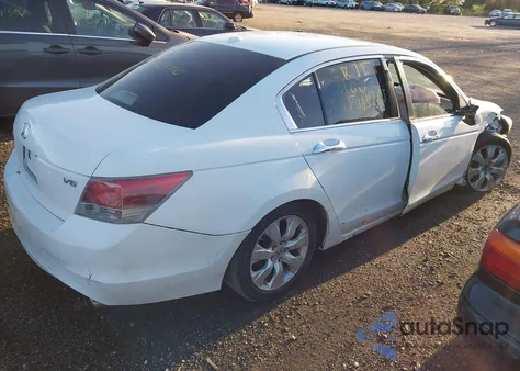 2010 Honda Accord 3.5 Ex-L из США, поврежденный, VIN 1HGCP3F8XAA016985